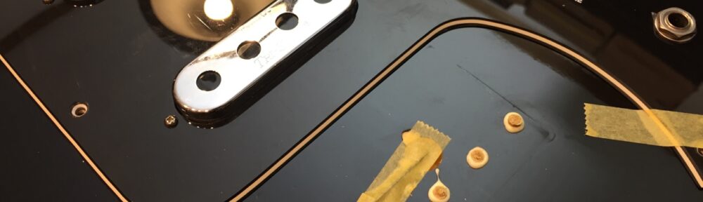 ネジ穴を埋めた