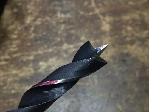 先端を削った