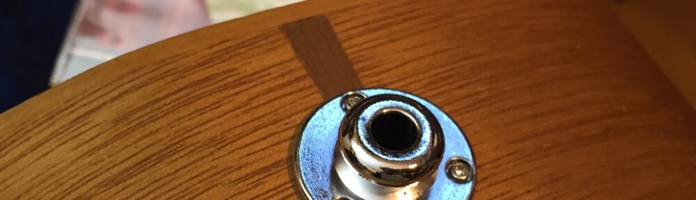 3点止めのエンドピン