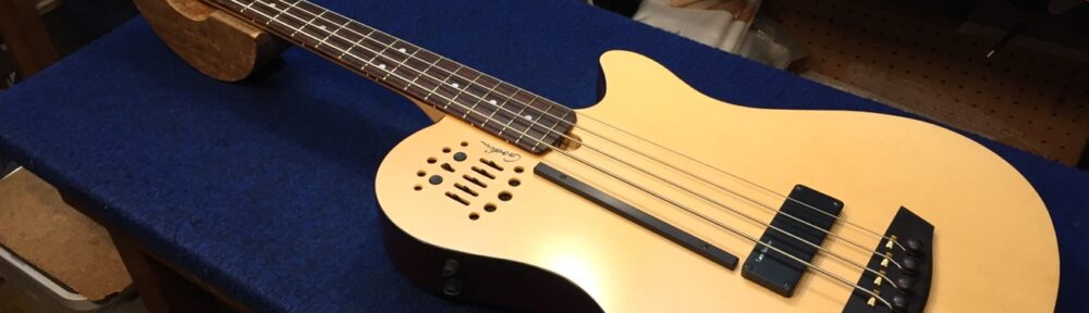 Godinのベース