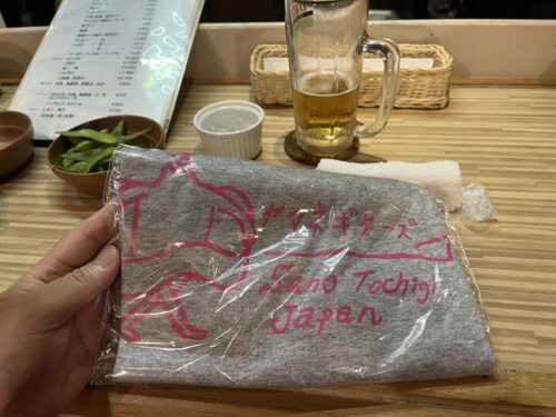 先輩のブランドのTシャツ