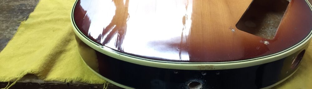 エンドピンジャックの穴をあける