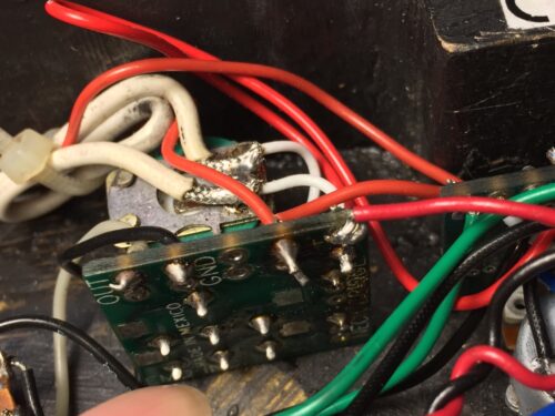 電源はつながっていそう