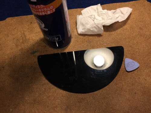 クリーナーで剥がした