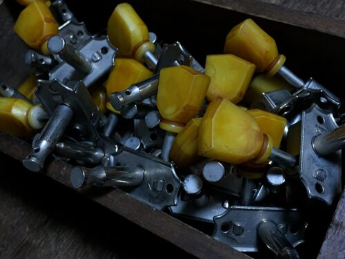 ペグのレリック加工