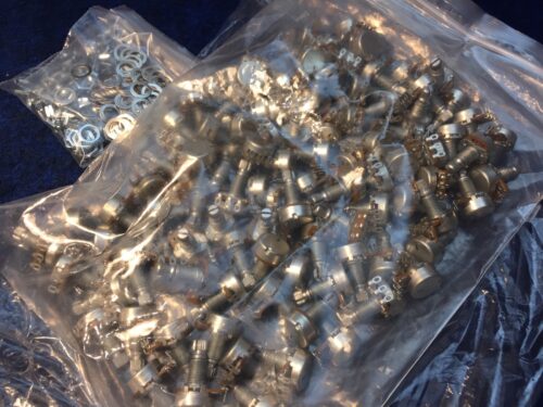 ポットが届いた