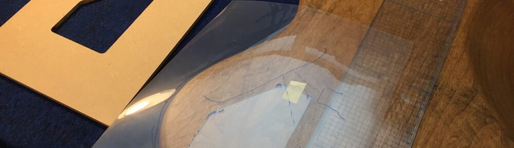 テンプレートを張る位置を決めた