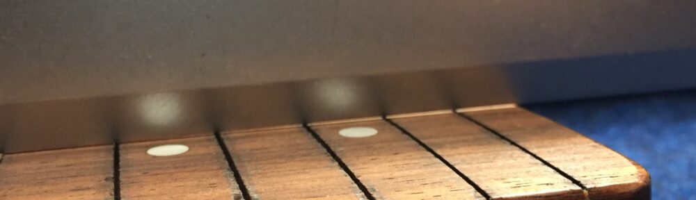 今のところ曲がっている