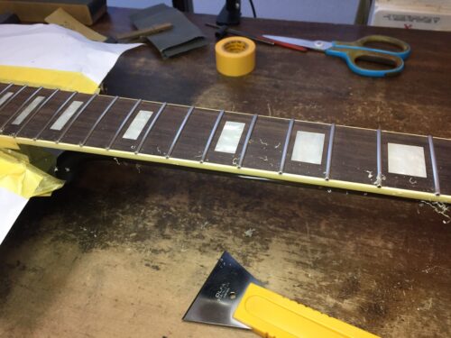 バインディングを丸める