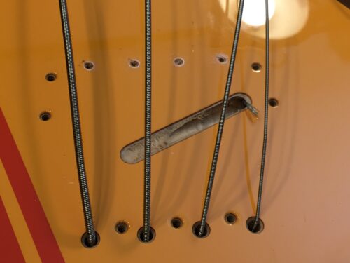 弦アースのチェック