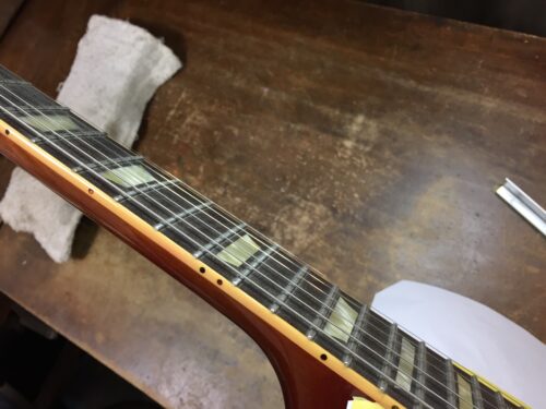 フレットのすり合わせ