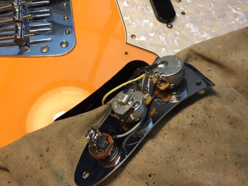 コントロールアッセンブリーをつなぐ