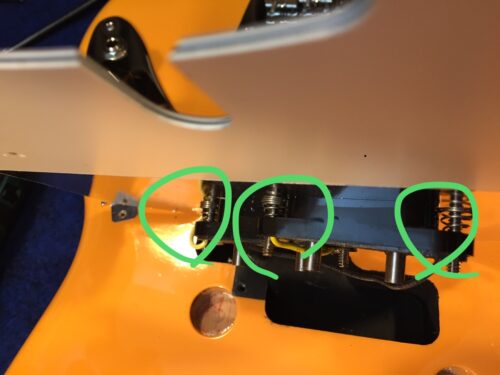 ネジをアースに落とす