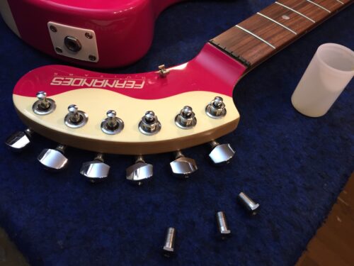 ブッシュ内のグリスアップ