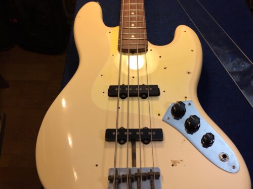 ネックのセンターを直した