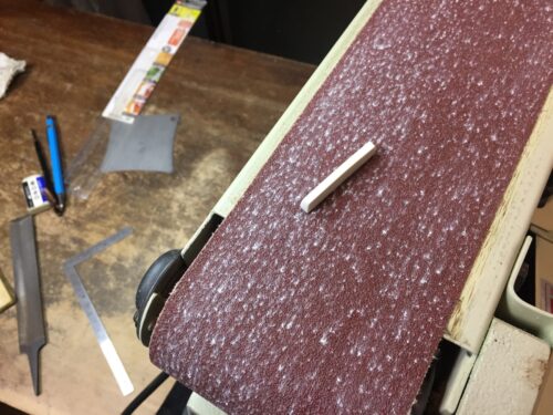 ナットの粗加工