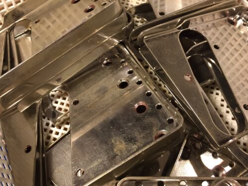 テレキャスターブリッジのレリック加工