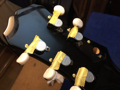 ネジ穴を埋めた