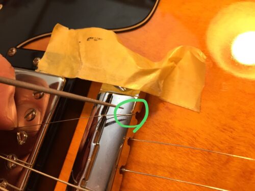 弦が切れると思われるところ