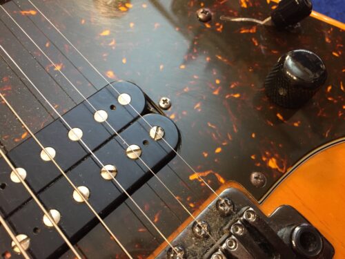 リアピックアップの線を交換する