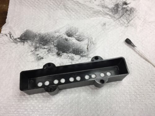 導電塗料を拭き取った