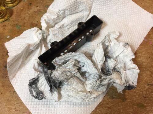 導電塗料を拭き取った