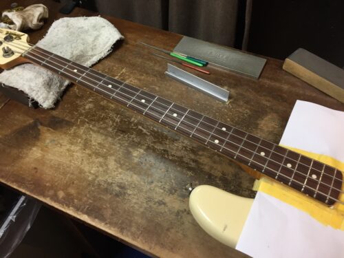 フレットのすり合わせ