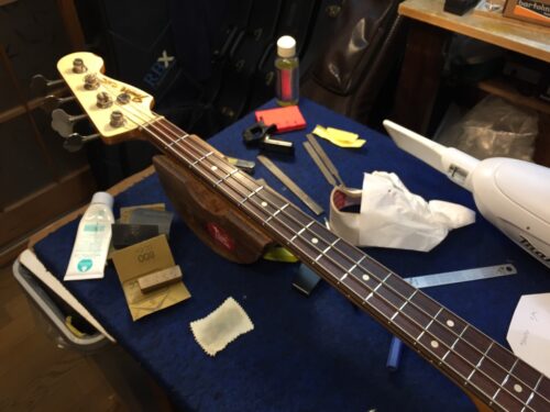 ナット溝の深さを調整する