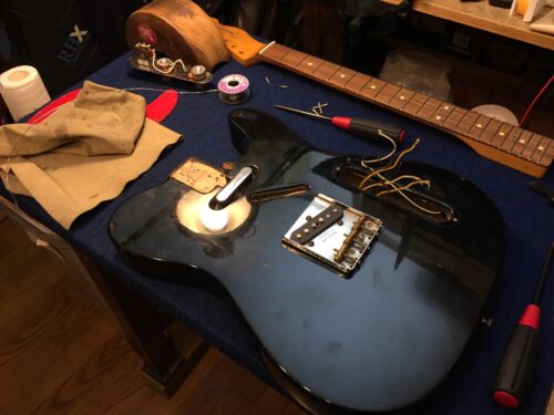 フェンダーテレのボディネック