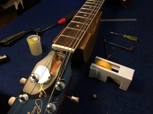 ロッドナットの清掃とグリス