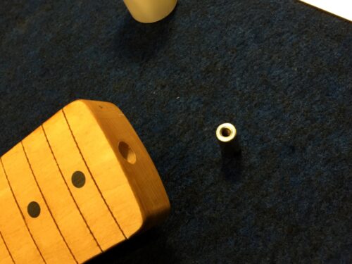 ロッドナットにグリスを注しておく