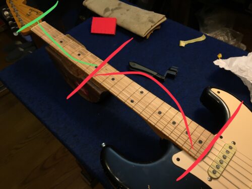 10~12フレット付近の山が気になる