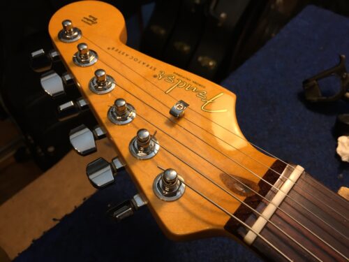 ペグやナットのメンテナンス