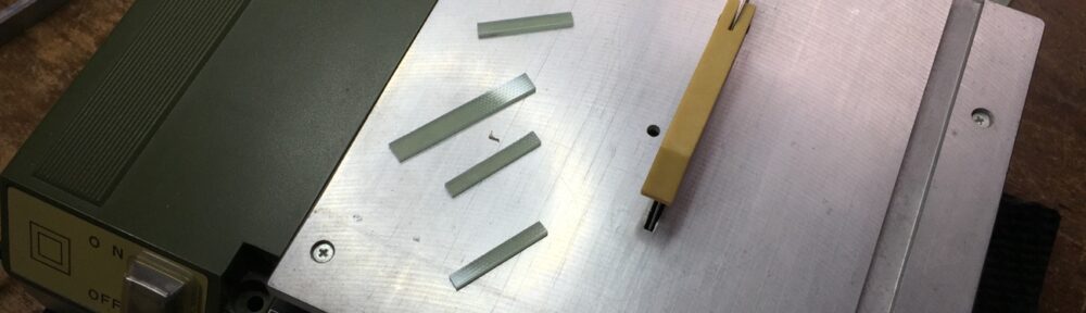 エポキシ板のカット