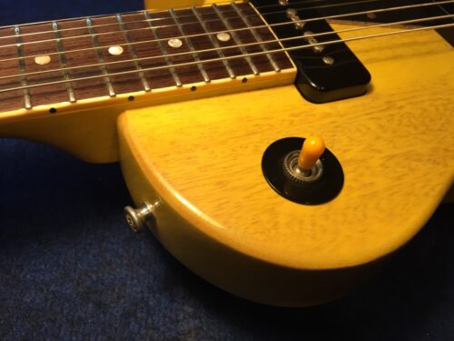 ストラップピンなど