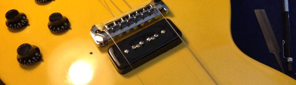 チタンサドルに弦溝を作る