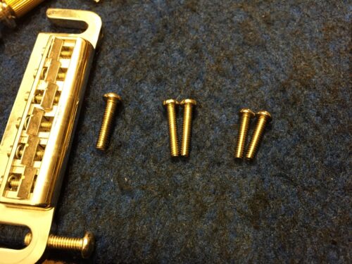 6-32ナベ皿ネジに交換