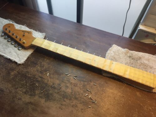 両サイドをカットする