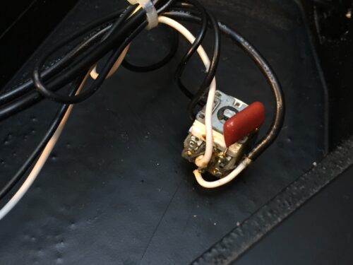 コントロールが特徴的