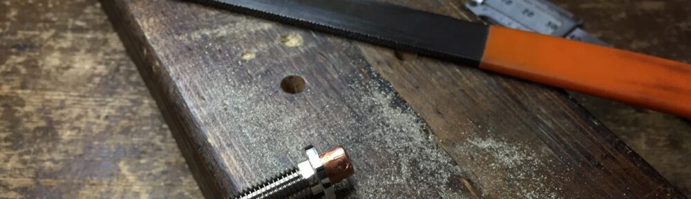 軸の根元を削る