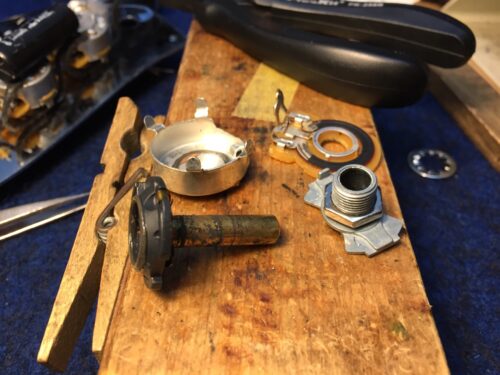 ボリュームポットの清掃