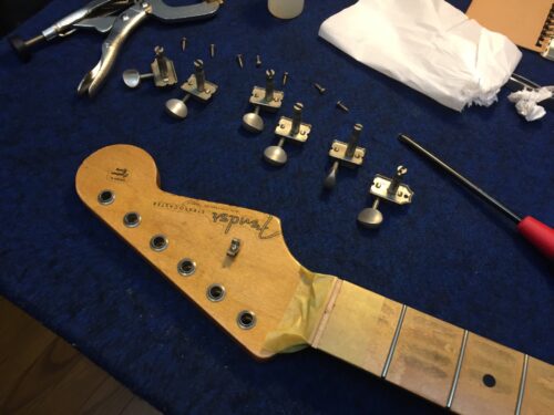 ペグの清掃とグリスアップ