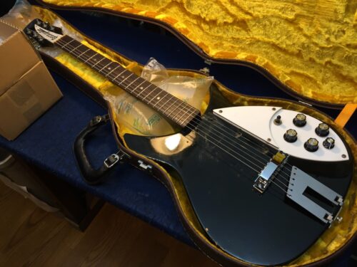 リッケンバッカーRG750B