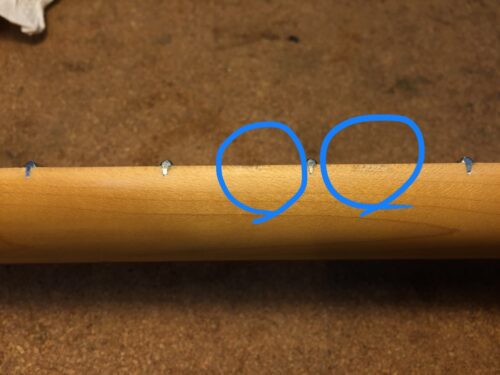 塗装が欠けているところを補修しておく