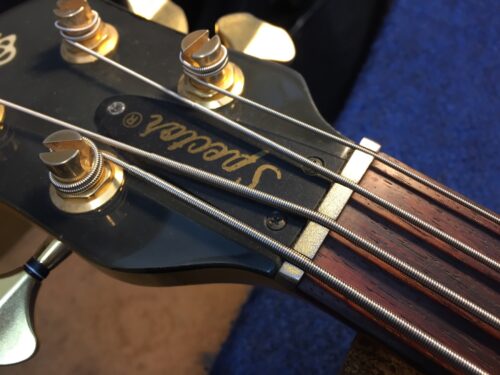 開放で異音がする