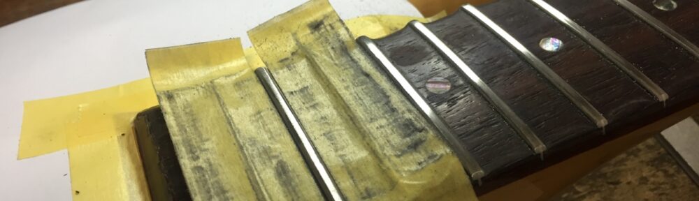 フレットを丸め直す