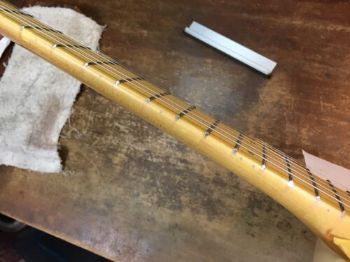 フレットのすり合わせ